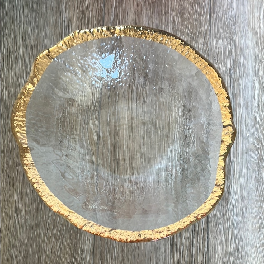 Elegant Gold-Trimmed Glass Bowl 9”